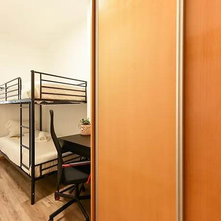 Apartment Camoes No Centro Do